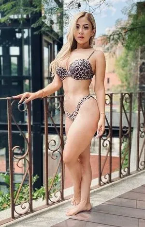 Alemiarojas OnlyFans Leaked Free Thumbnail Picture - #dewNQrd0pa