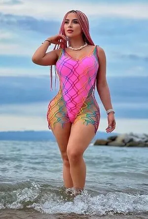 Alemiarojas OnlyFans Leaked Free Thumbnail Picture - #eZNl2VG28o