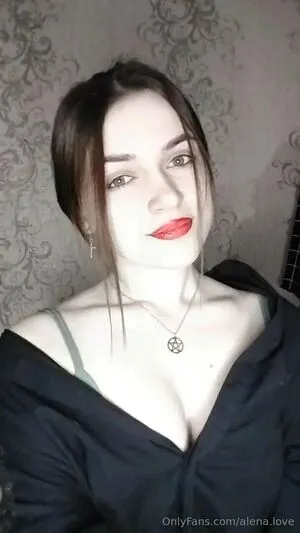 Alena Love OnlyFans Leaked Free Thumbnail Picture - #UXZysej2Le