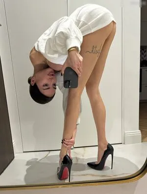 Alena Omovych OnlyFans Leaked Free Thumbnail Picture - #exSbRsYzQ7