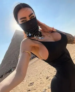 Alena Omovych OnlyFans Leaked Free Thumbnail Picture - #p9FdDtXLXL