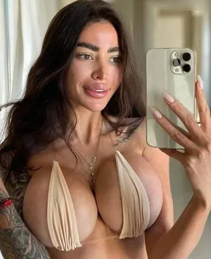 Alena Omovych OnlyFans Leaked Free Thumbnail Picture - #8FcynhN28w