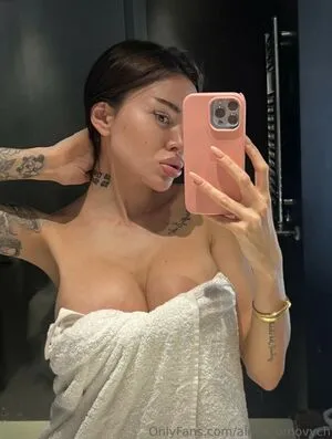 Alena Omovych OnlyFans Leaked Free Thumbnail Picture - #UMYI58DDSp