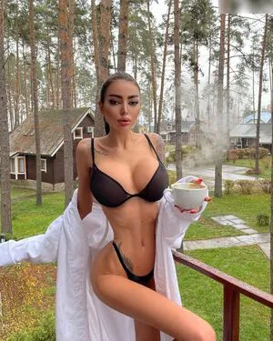 Alena Omovych OnlyFans Leaked Free Thumbnail Picture - #oZO5bLLZYn