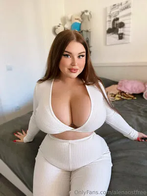 Alenaostfree OnlyFans Leaked Free Thumbnail Picture - #6y9MFG29KQ