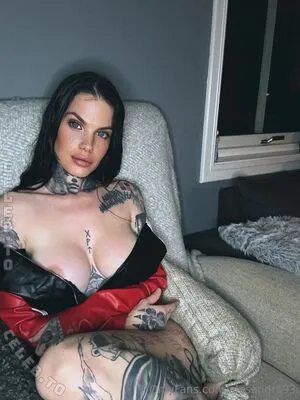 Alesandra93 OnlyFans Leaked Free Thumbnail Picture - #0Xd7I4PluA