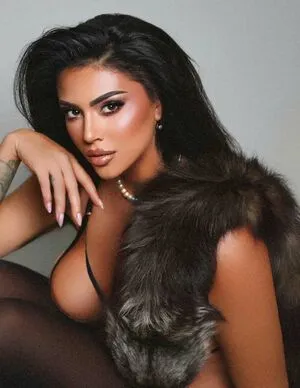 Alesia Bami OnlyFans Leaked Free Thumbnail Picture - #GRmoYi3ler