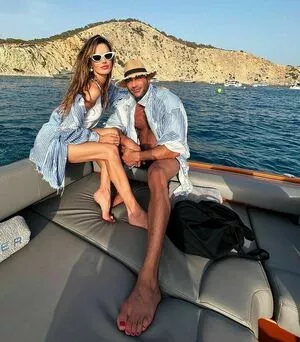 Alessandra Ambrosio OnlyFans Leaked Free Thumbnail Picture - #1lDBZrZK2z