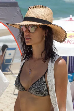 Alessandra Ambrosio OnlyFans Leaked Free Thumbnail Picture - #1z9GheDa5O