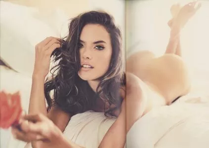 Alessandra Ambrosio OnlyFans Leaked Free Thumbnail Picture - #3fTf1WUunS