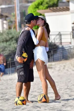 Alessandra Ambrosio OnlyFans Leaked Free Thumbnail Picture - #5SJ3UW2iNm