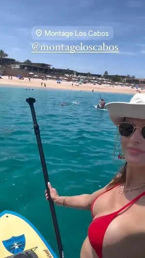 Alessandra Ambrosio OnlyFans Leaked Free Thumbnail Picture - #64G75HUrYn