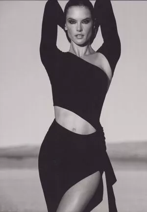 Alessandra Ambrosio OnlyFans Leaked Free Thumbnail Picture - #7NOFRHJ3r6