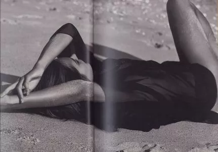 Alessandra Ambrosio OnlyFans Leaked Free Thumbnail Picture - #88k8JA7qpR