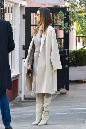 Alessandra Ambrosio OnlyFans Leaked Free Thumbnail Picture - #A1pnYO6Dpi