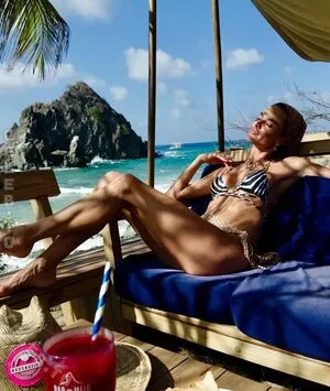 Alessandra Ambrosio OnlyFans Leaked Free Thumbnail Picture - #CVvjX6UWax