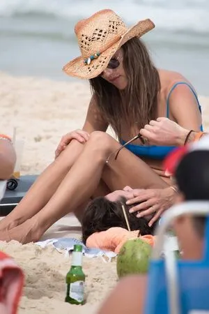 Alessandra Ambrosio OnlyFans Leaked Free Thumbnail Picture - #D7PKUMwy6Z