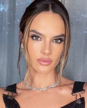 Alessandra Ambrosio OnlyFans Leaked Free Thumbnail Picture - #I8d5Ozh89E