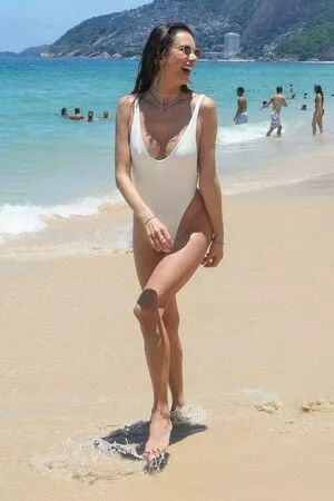 Alessandra Ambrosio OnlyFans Leaked Free Thumbnail Picture - #IgUYXDL7W1