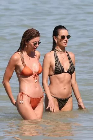 Alessandra Ambrosio OnlyFans Leaked Free Thumbnail Picture - #J1uYqPTshX