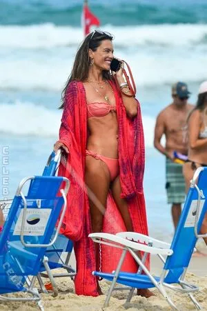 Alessandra Ambrosio OnlyFans Leaked Free Thumbnail Picture - #Nvie6fKDwA