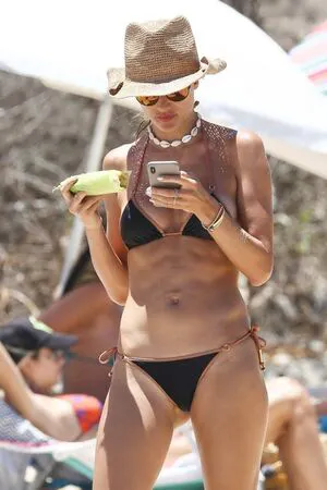 Alessandra Ambrosio OnlyFans Leaked Free Thumbnail Picture - #QsSkOC8FmU