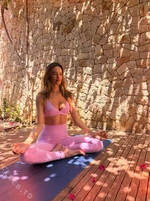 Alessandra Ambrosio OnlyFans Leaked Free Thumbnail Picture - #T29zrSMDlS