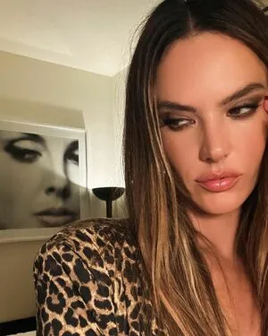 Alessandra Ambrosio OnlyFans Leaked Free Thumbnail Picture - #VVZJu58Pjq