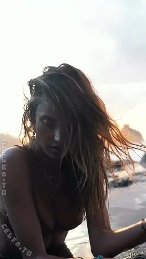 Alessandra Ambrosio OnlyFans Leaked Free Thumbnail Picture - #XwHVSDURGS