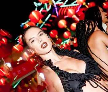 Alessandra Ambrosio OnlyFans Leaked Free Thumbnail Picture - #aHJAUWRPuZ