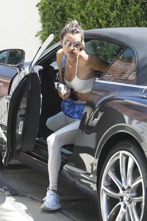Alessandra Ambrosio OnlyFans Leaked Free Thumbnail Picture - #bXku6Zys1f