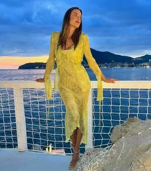 Alessandra Ambrosio OnlyFans Leaked Free Thumbnail Picture - #cj8yWzyQWw