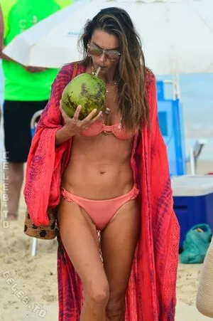 Alessandra Ambrosio OnlyFans Leaked Free Thumbnail Picture - #dxcEB62uK0