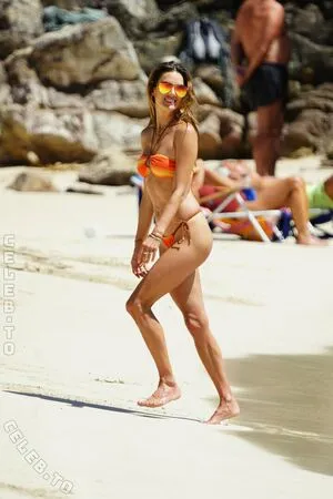 Alessandra Ambrosio OnlyFans Leaked Free Thumbnail Picture - #euxZYTxATF