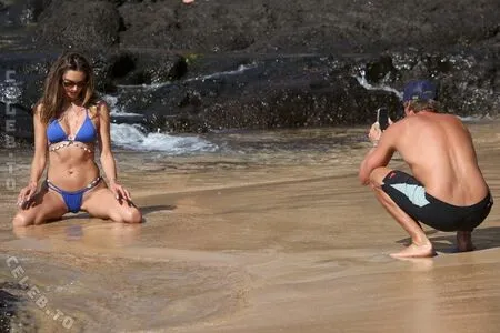 Alessandra Ambrosio OnlyFans Leaked Free Thumbnail Picture - #f2QywodJF3