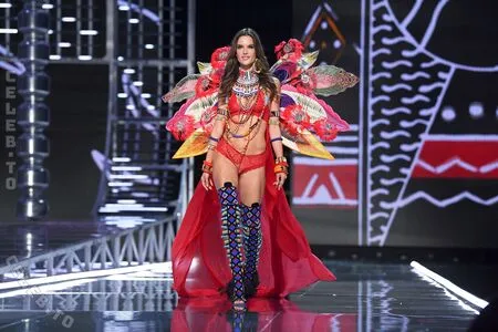 Alessandra Ambrosio OnlyFans Leaked Free Thumbnail Picture - #fMjknQQo5g