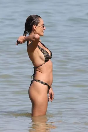 Alessandra Ambrosio OnlyFans Leaked Free Thumbnail Picture - #glcpAikGLq