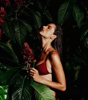 Alessandra Ambrosio OnlyFans Leaked Free Thumbnail Picture - #i5pU0IlgF4