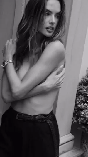Alessandra Ambrosio OnlyFans Leaked Free Thumbnail Picture - #i6pvIolTyh