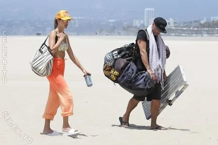 Alessandra Ambrosio OnlyFans Leaked Free Thumbnail Picture - #l0dp25X28W