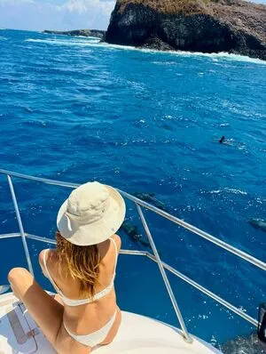 Alessandra Ambrosio OnlyFans Leaked Free Thumbnail Picture - #mtEQFTA2Y5