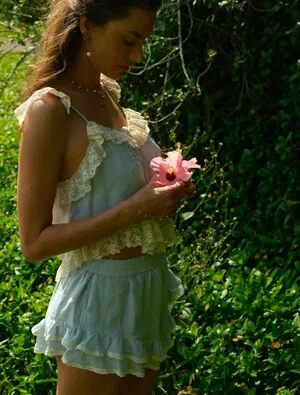 Alessandra Ambrosio OnlyFans Leaked Free Thumbnail Picture - #orfxyao9oW