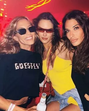 Alessandra Ambrosio OnlyFans Leaked Free Thumbnail Picture - #pyeYNN2qdh