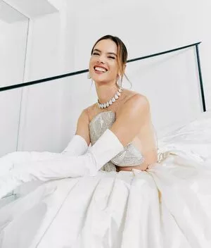 Alessandra Ambrosio OnlyFans Leaked Free Thumbnail Picture - #sJ89A0XdSI