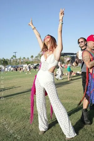 Alessandra Ambrosio OnlyFans Leaked Free Thumbnail Picture - #tyMzOJAlro