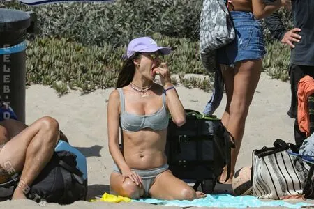 Alessandra Ambrosio OnlyFans Leaked Free Thumbnail Picture - #waggck0XzM