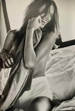 Alessandra Ambrosio OnlyFans Leaked Free Thumbnail Picture - #xMvGIRdUP0