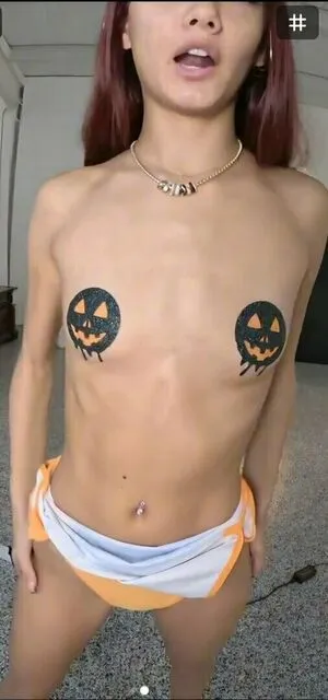 Alessandra Liu OnlyFans Leaked Free Thumbnail Picture - #fidPGs8syu