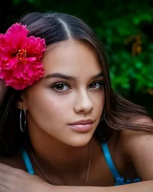 Alessandra Nadia OnlyFans Leaked Free Thumbnail Picture - #1S1HIUMMFv