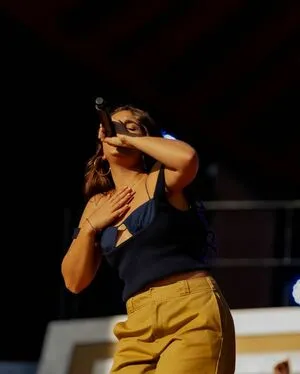 Alessia Cara OnlyFans Leaked Free Thumbnail Picture - #8x3Dea0UkU